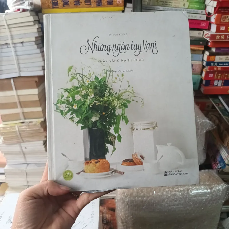 Những ngón tay vani ngày vàng hạnh phúc- By Yun Lukas 790862