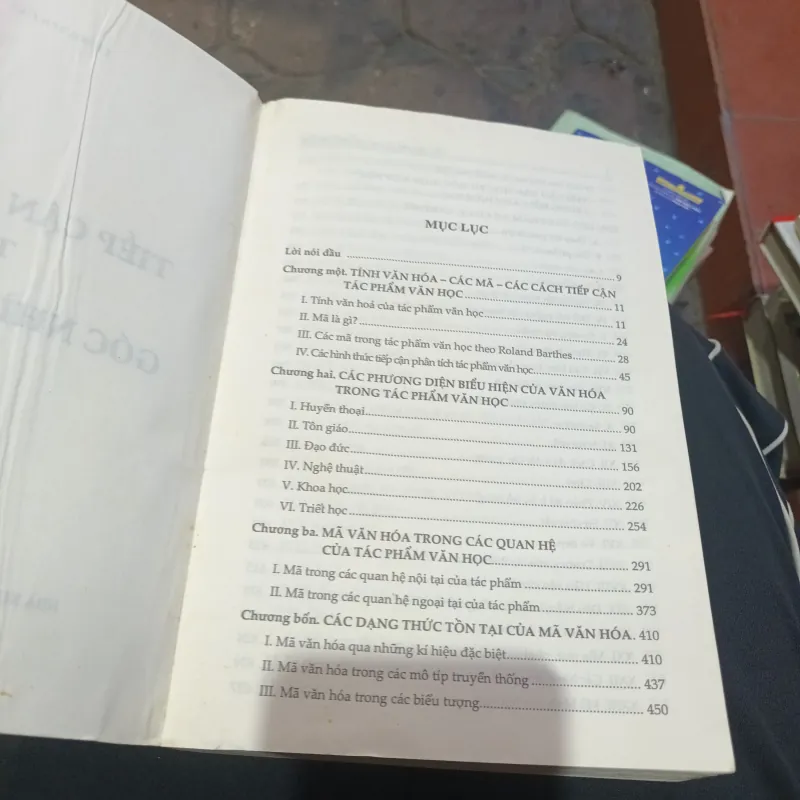 Tiếp Cận Văn Học Từ Góc Nhìn Văn Hóa - Lê Nguyên Cẩn 759234