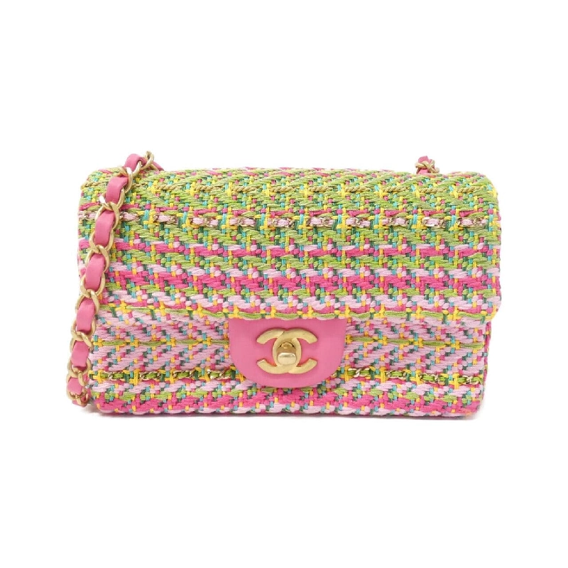 Túi xách chéo Chanel 69900 613048