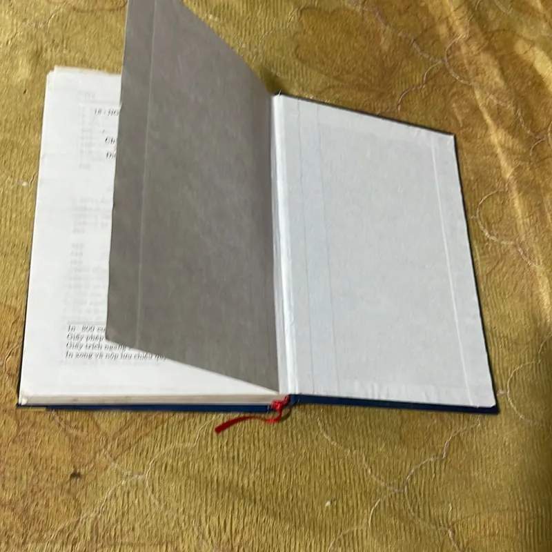 COMBO VICTOR HUGO- NHỮNG NGƯỜI KHỐN KHỔ- THẰNG GÙ NHÀ THỜ ĐỨC BÀ (a) 720640