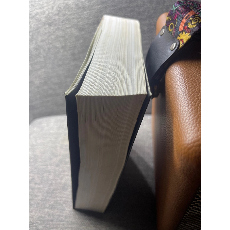 Thế giới phẳng Thomas L Friedman 2006 mới 80% ố viền nhẹ HPB1305 459183