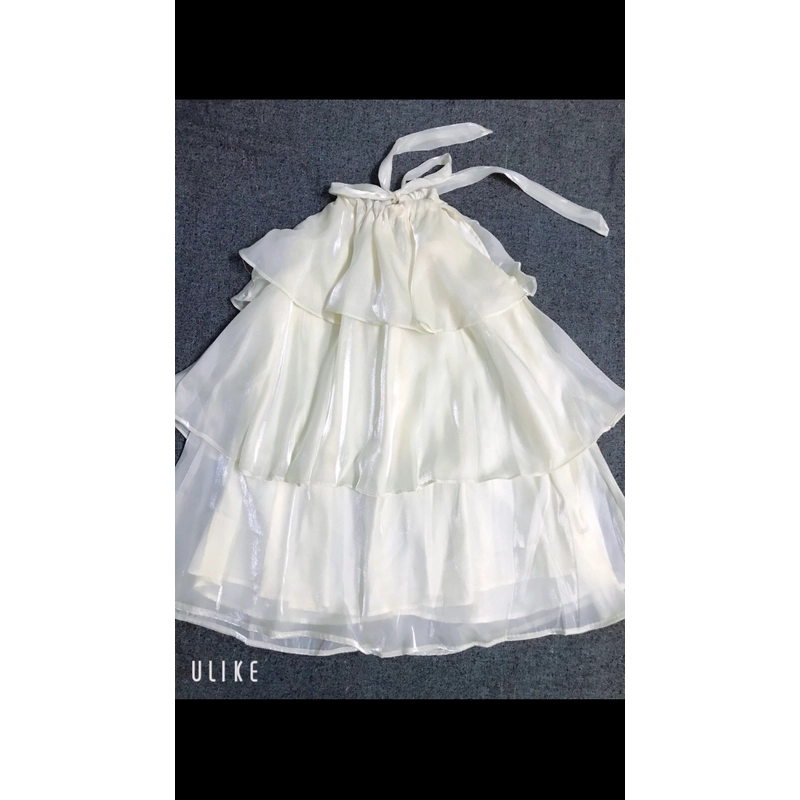 Đầm yếm tầng 499884