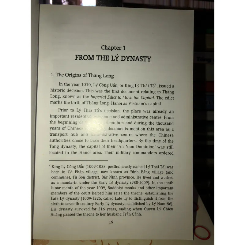 Thăng Long - Hanoi the story in a single street - Đặng Phong 933252