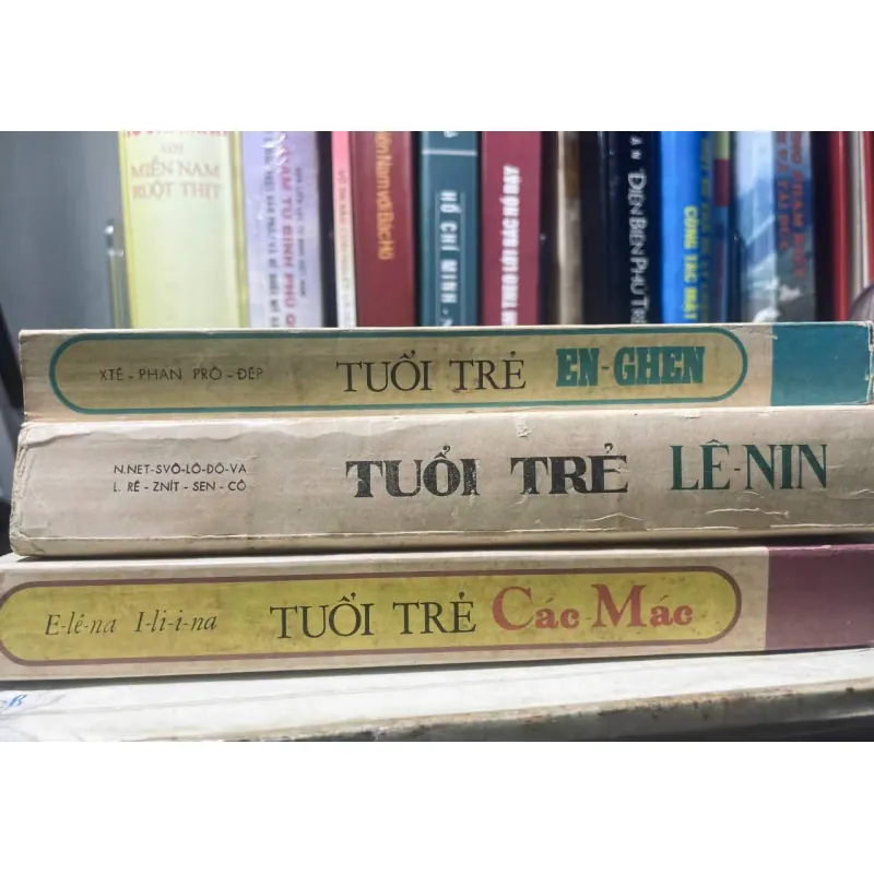 Combo 3 cuốn tuổi trẻ của Các-Mác, Lê-Nin và En-Ghen 713359