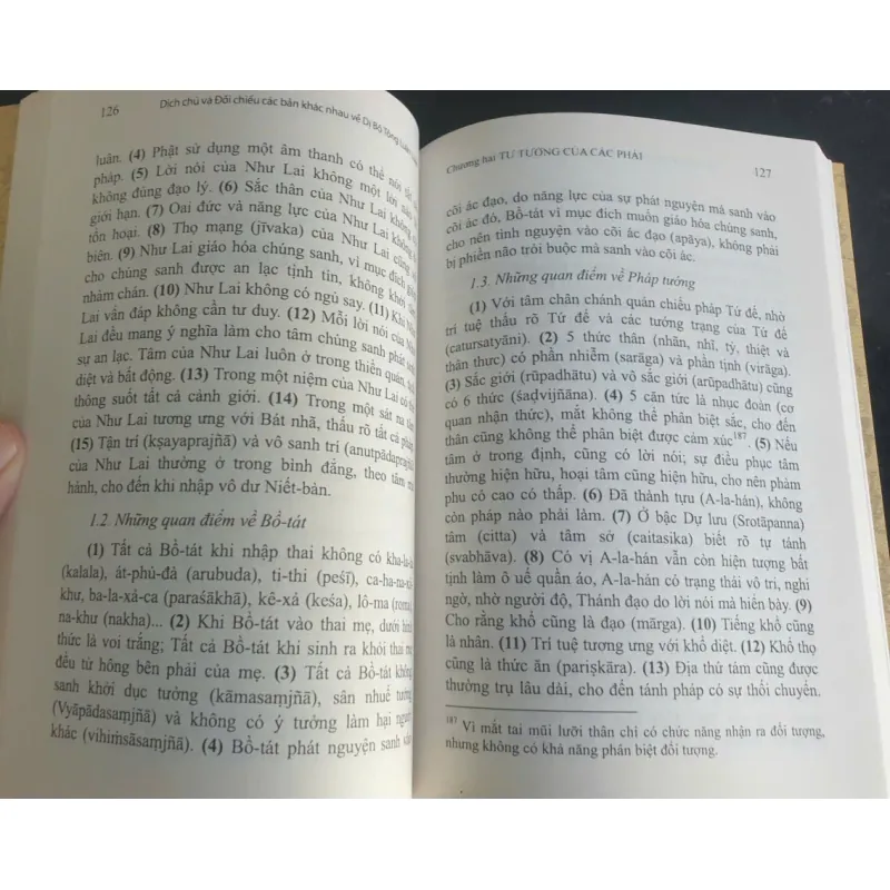 Dịch Chú Và Đối Chiếu Các Bản Khác Nhau Về Dị Bộ Tông Luân Luận 697454