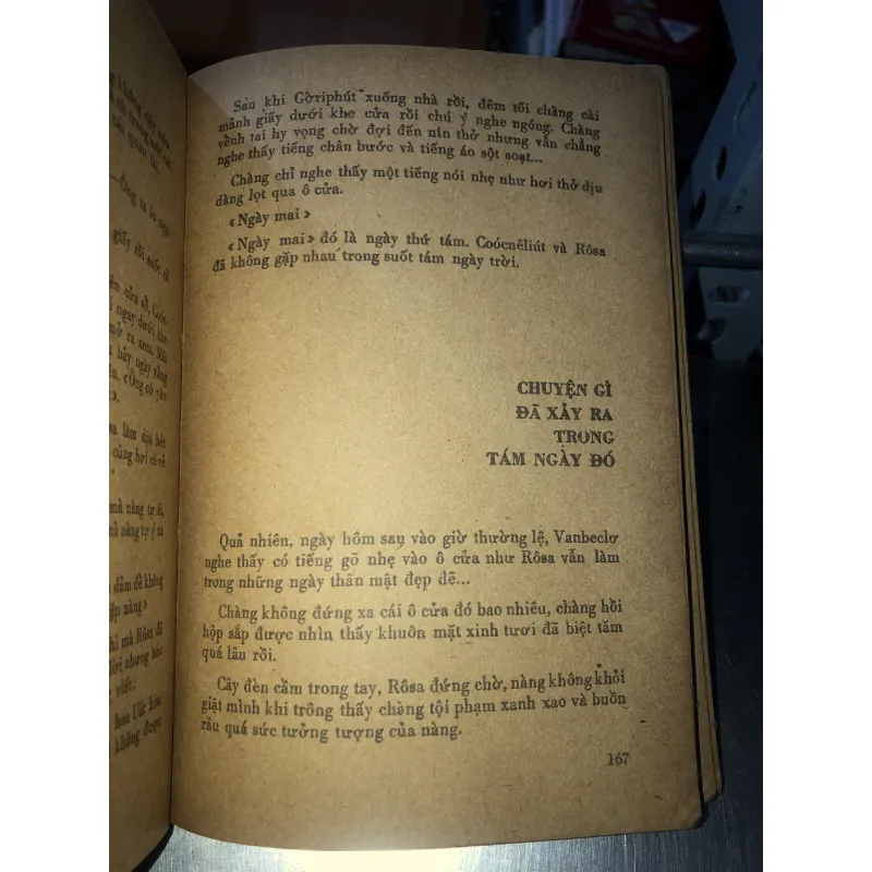 Hoa uất kim cương đen - Alếch xăng duyma 799771