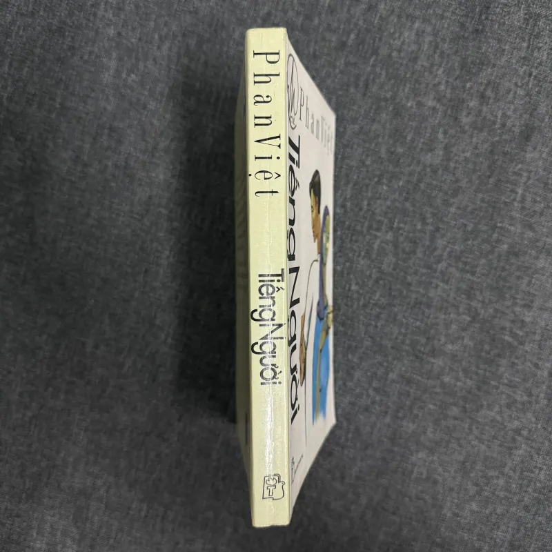 Tiếng người - Phan Việt 1000934