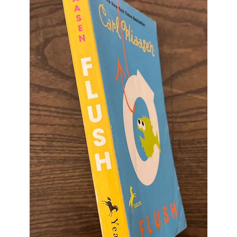 Flush (The New York Times Bestseller Carl Hiaasen) 972776