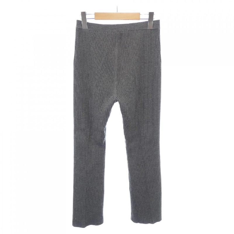 Quần áo ASTRAET 656102