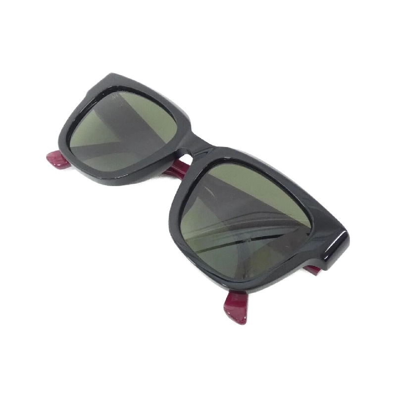 Kính mát GG1670SK của Gucci 625194