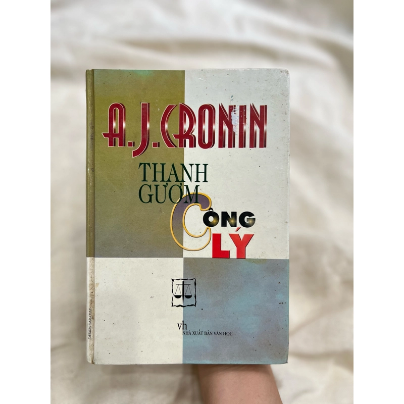 Thanh gươm công lý - A.J.Cronin (Bìa cứng) 384446