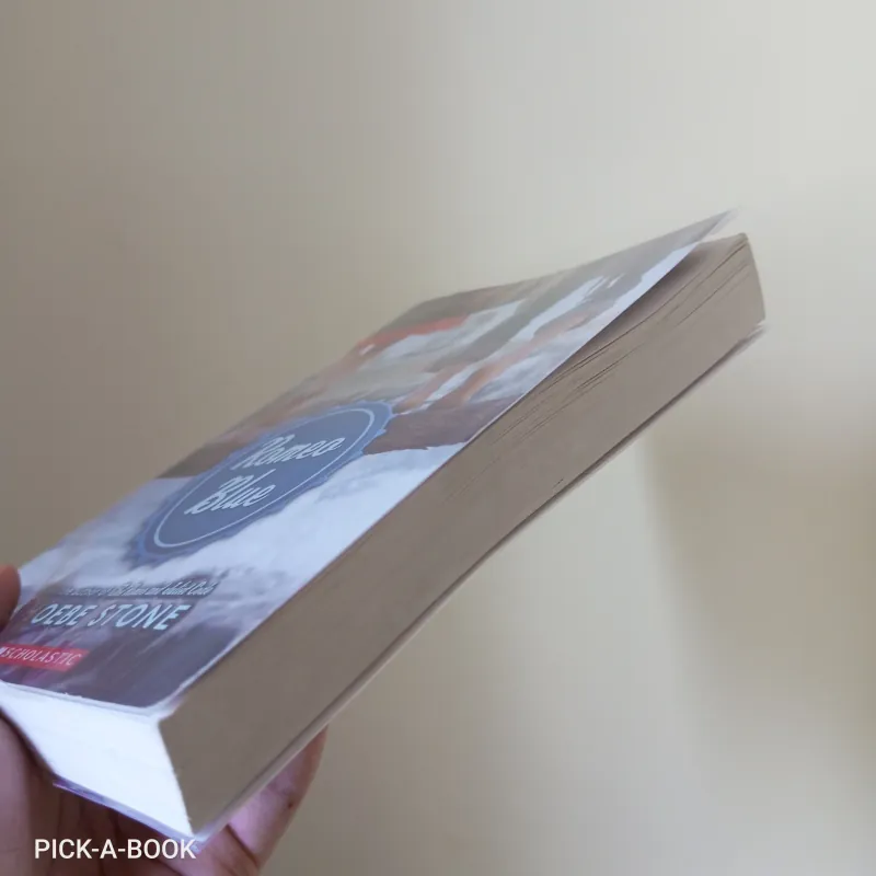 [Ngoại văn] Tiểu thuyết Tiếng Anh Romeo Blue - Phoebe Stone 928002