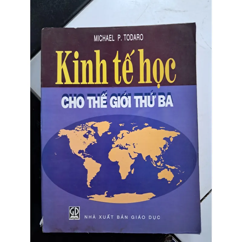 Kinh tế học cho thế giới thứ ba 1042342