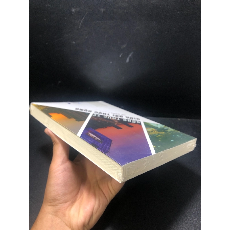 Sống thực tế giữa đời thực dụng Mễ Mông mới 100% HCM1011 912693