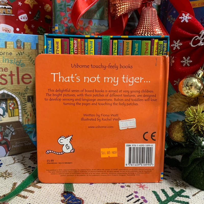 Sách ngoại văn That's Not My Tiger, Board Book, Used, sờn gáy 359712