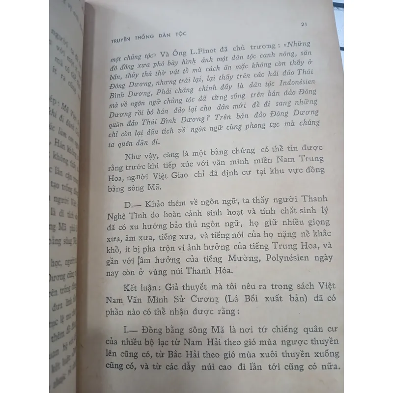 TRUYỀN THỐNG DÂN TỘC - LÊ VĂN SIÊU 737315