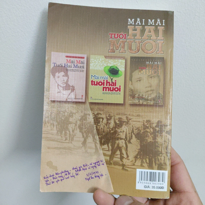 Mãi Mãi Tuổi Hai Mươi - Có Chữ Ký Bác Nguyễn Bá Thanh 503690