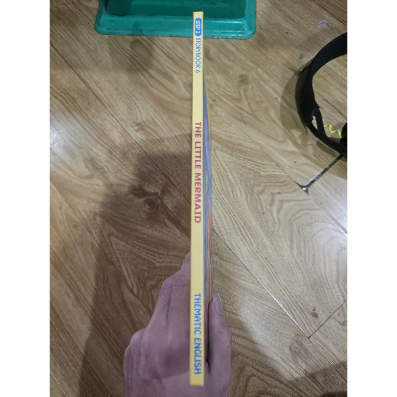 The Little Mermaid storybook 6
20k 674817