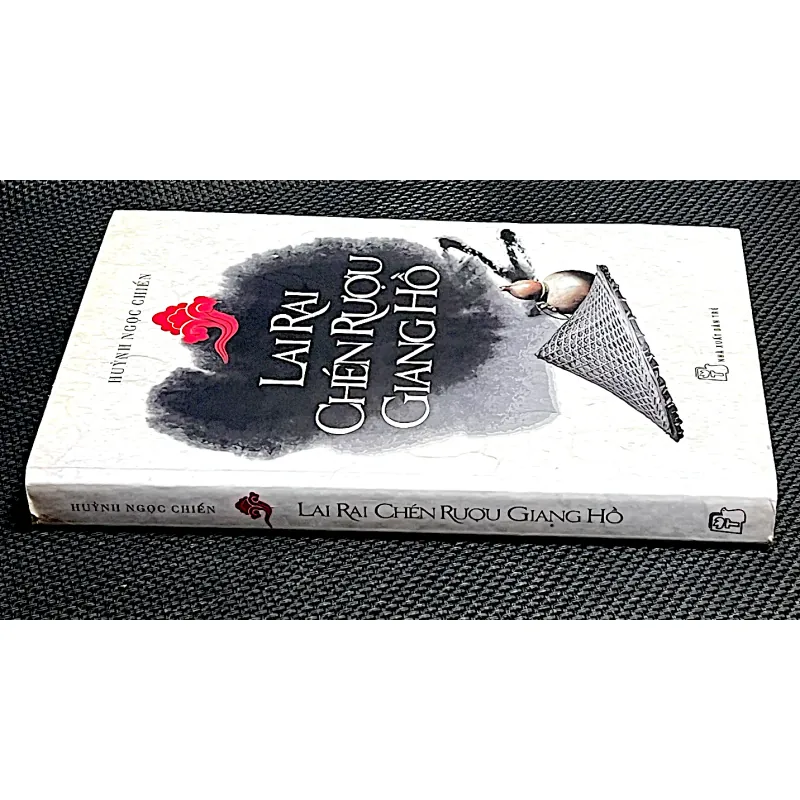 LAI RAI CHÉN RƯỢU GIANG HỒ 996603