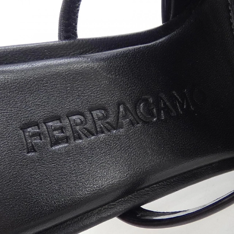 Giày sandal FERRAGAMO - Hàng hiệu Authentic 829729