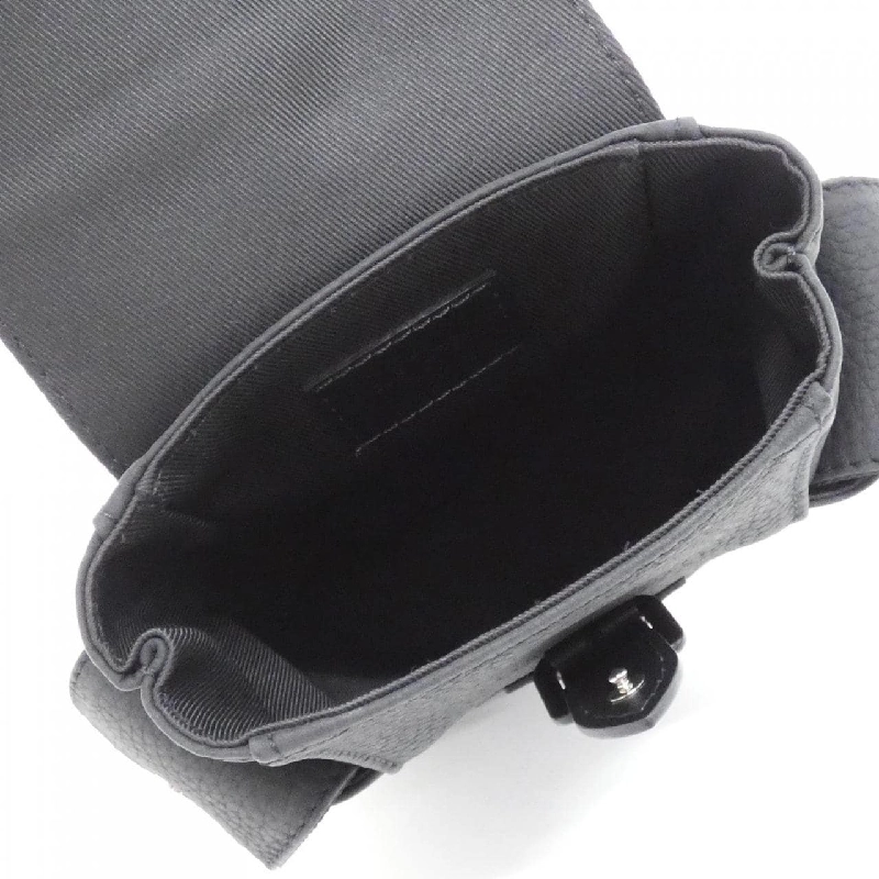 Túi đeo vai Louis Vuitton Trillon Christopher XS M58495 611726