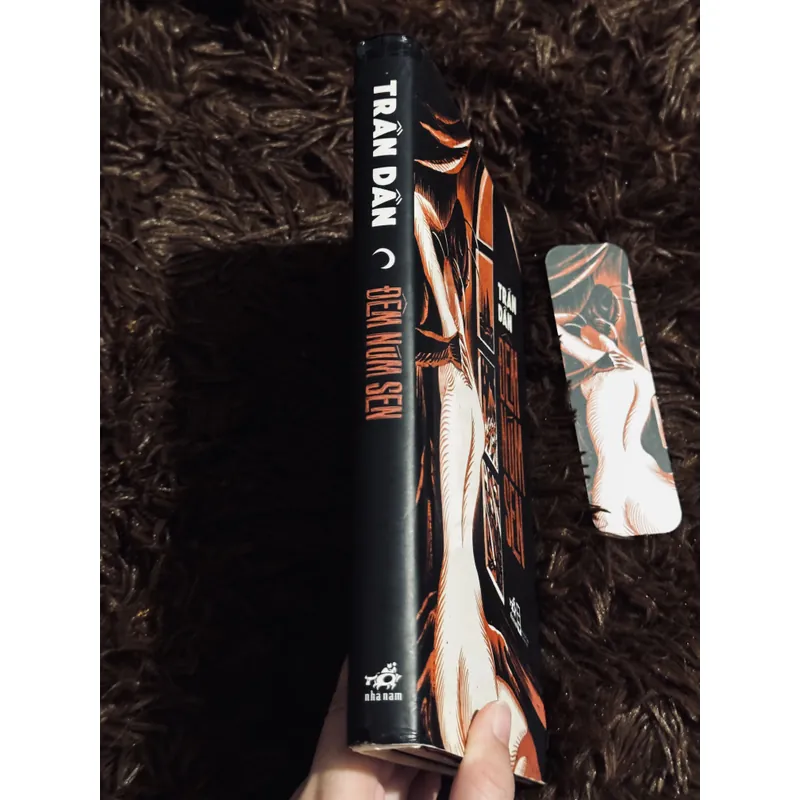 Đêm núm sen (có bookmark) 738863