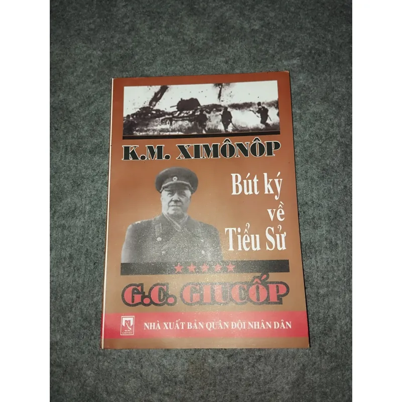 BÚT KÝ VỀ TIỂU SỬ G.C.GIUCỐP 572710