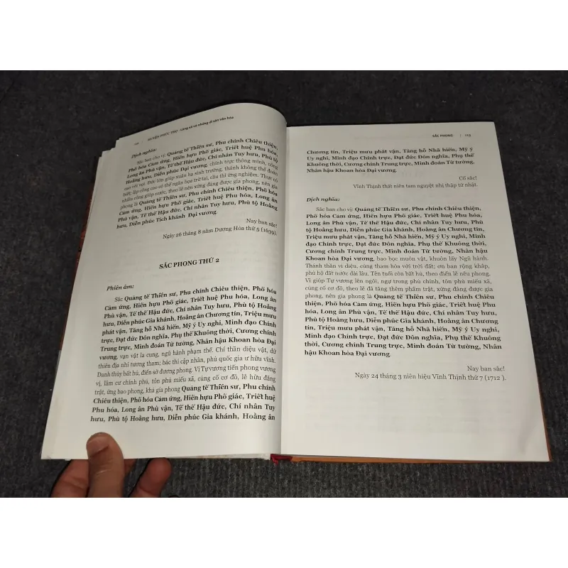 HUYỆN PHÚC THỌ. LÀNG XÃ VÀ NHỮNG DI SẢN VĂN HOÁ TẬP I: DI SẢN HÁN NÔM 992275