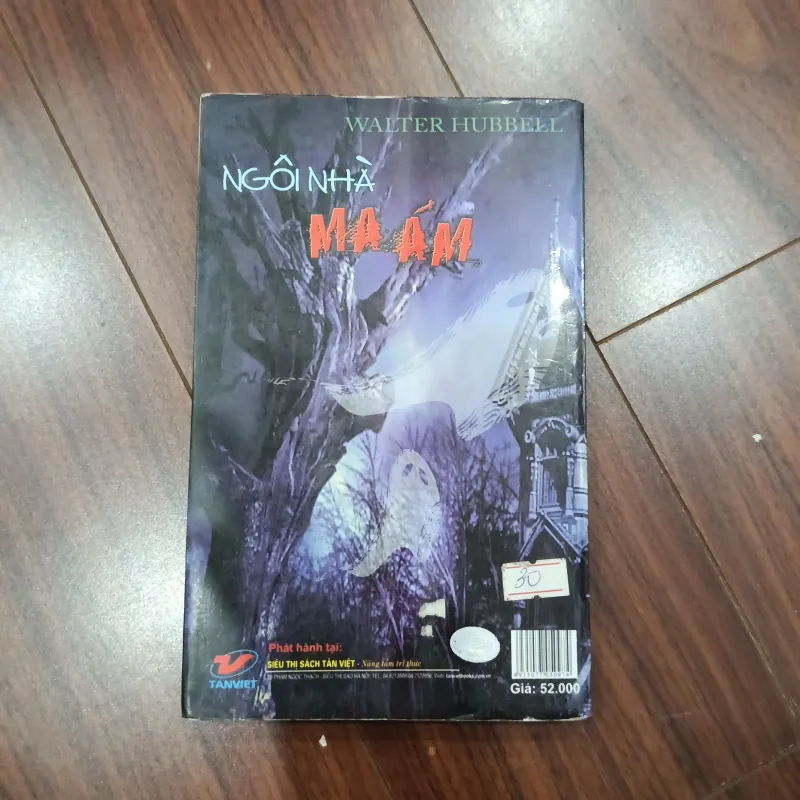 Ngôi nhà ma ám 932264