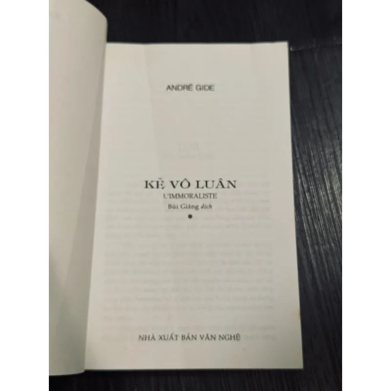 Kẻ vô luân 596376