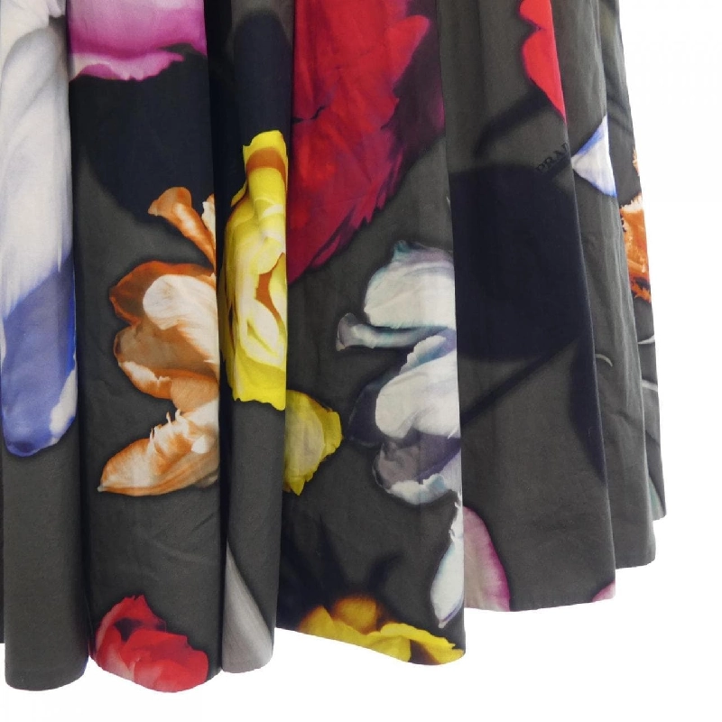 Váy PRADA P136Q S192 1VLY 649326