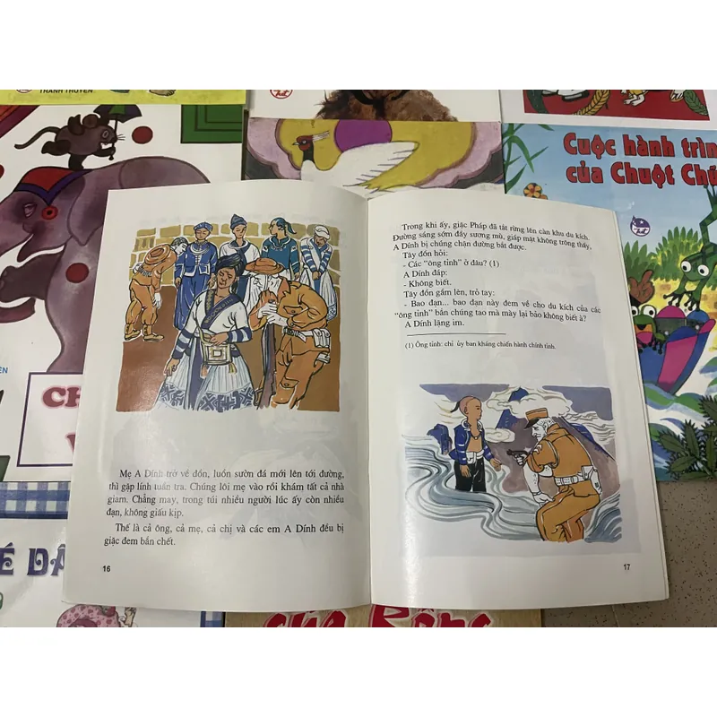 Bộ 9 truyện tranh màu Kim Đồng (1998–1999) 694516