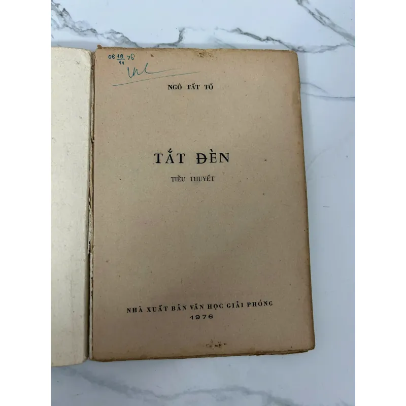 Tắt đèn - Ngô Tất Tố- nhà xuát bản VĂN HỌC GIẢI PHÓNG 1976 780074
