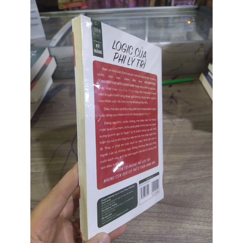 Logic của phi lý trí mới 100% HCM0504 911303