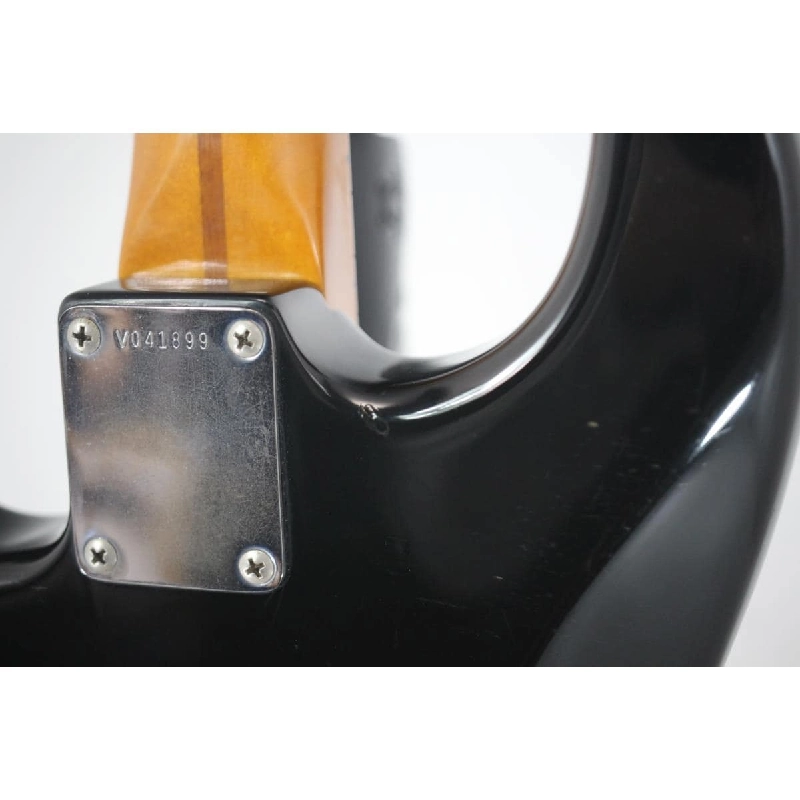 ＦＥＮＤＥＲ ５７ ＳＴＲＡＴＯＣＡＳＴＥＲ - Hàng hiệu Authentic 879329