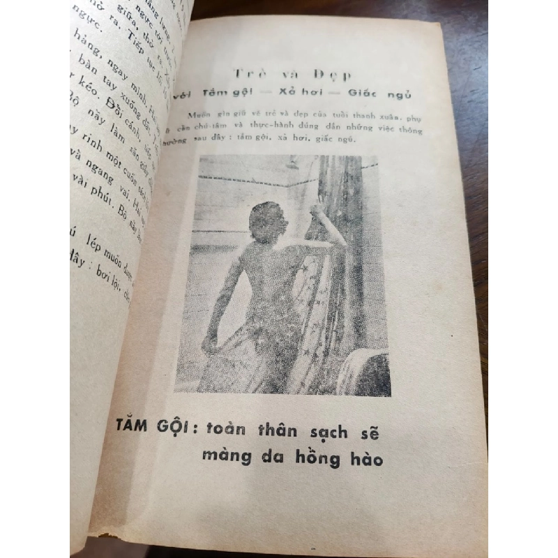 Bí Quyết Tình Yêu: Chỉ Dẫn Vệ Sinh Và Sinh Lý - Trương Việt 1061807
