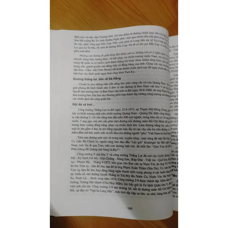 NHỮNG CON ĐƯỜNG HUYỀN THOẠI  697785