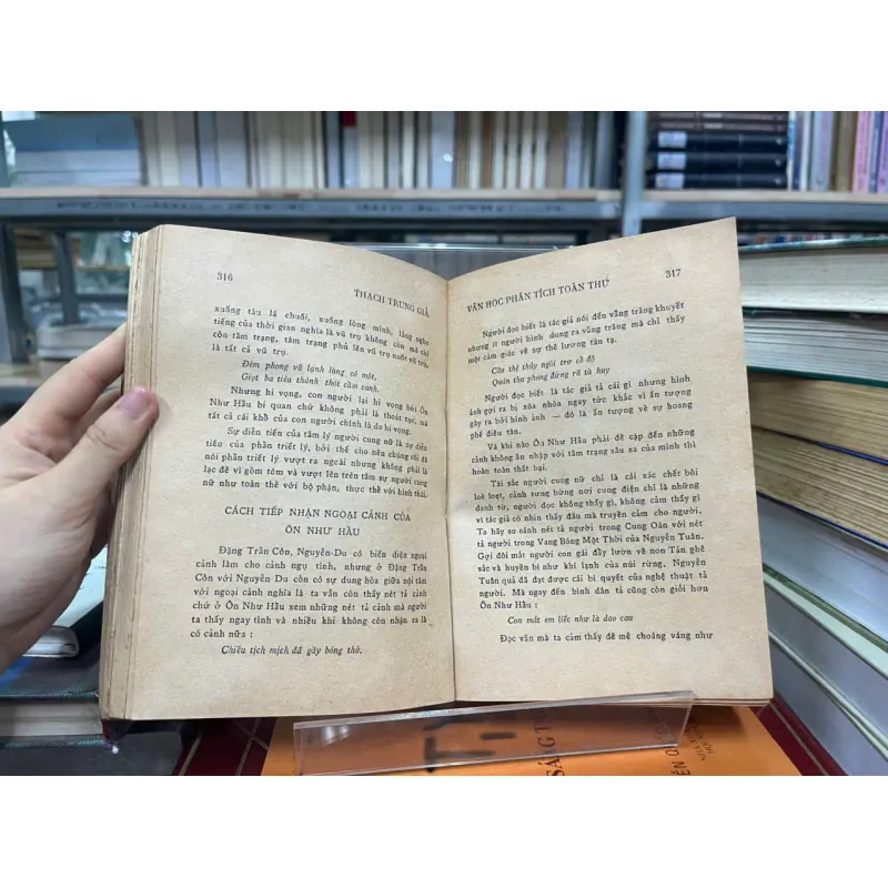 VĂN HỌC PHÂN TÍCH TOÀN THƯ 560725