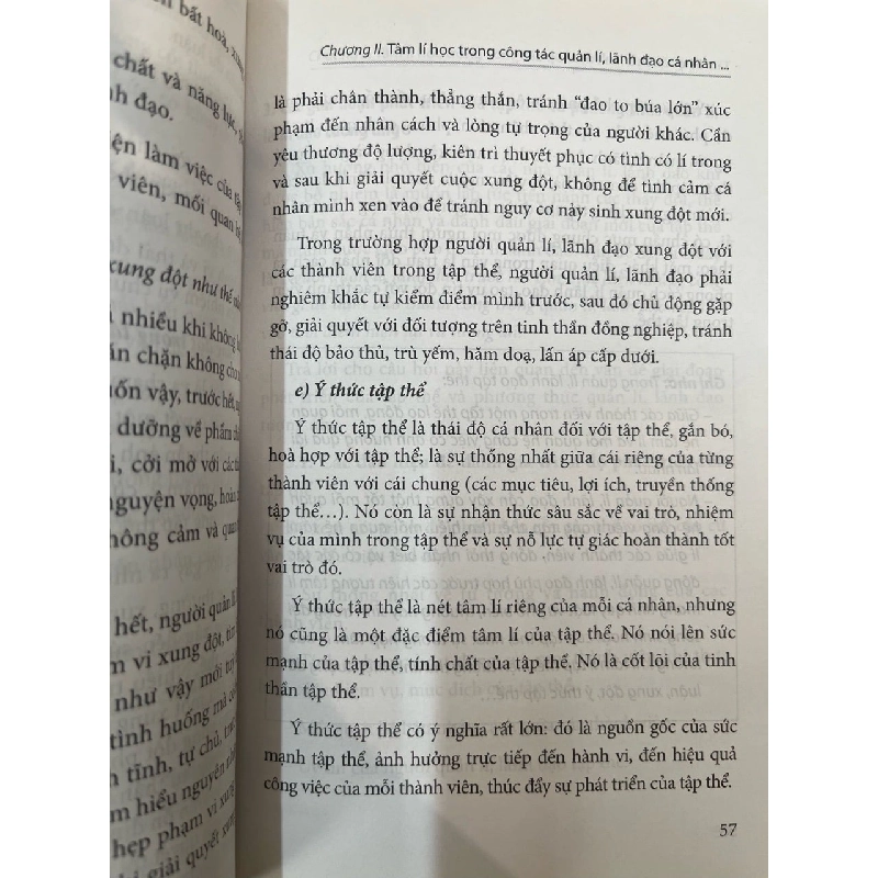 Tâm lý học quản lí, lãnh đạo - TS. Nguyễn Thị Thuý Dung 747098