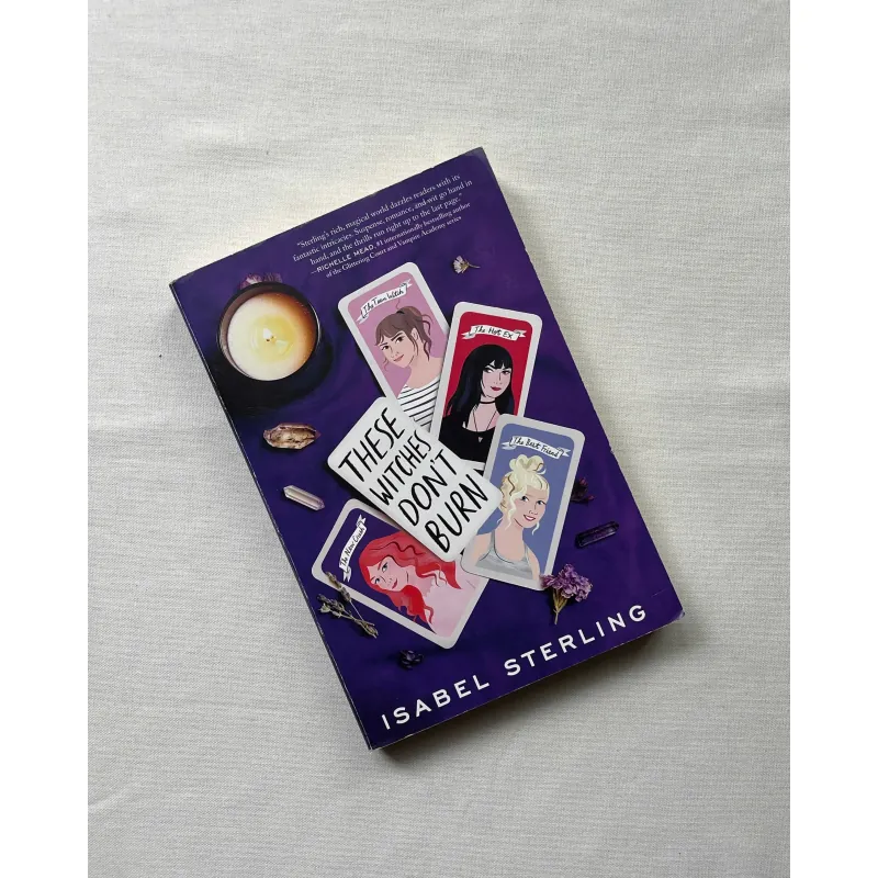 These Witches Don't Burn - Isabel Sterling  991965