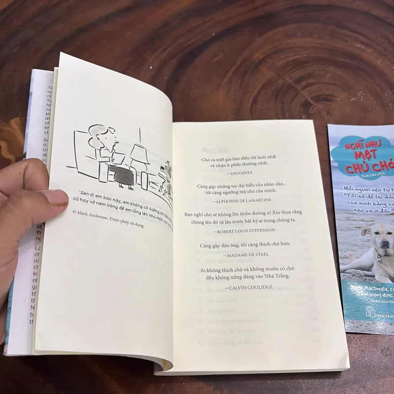 II Nghĩ Như Một Chú Chó _ Loài Chó Dạy Ta Sống Hạnh Phúc Và Thành Công - SCOTT MACDONALD 976345