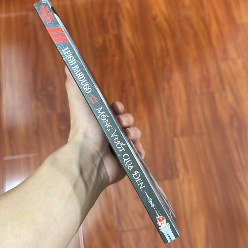 Sách - Móng Vuốt Quạ Đen (II) - Phi Vụ Bất Khả - Tặng kèm 01 Bookmark 499277