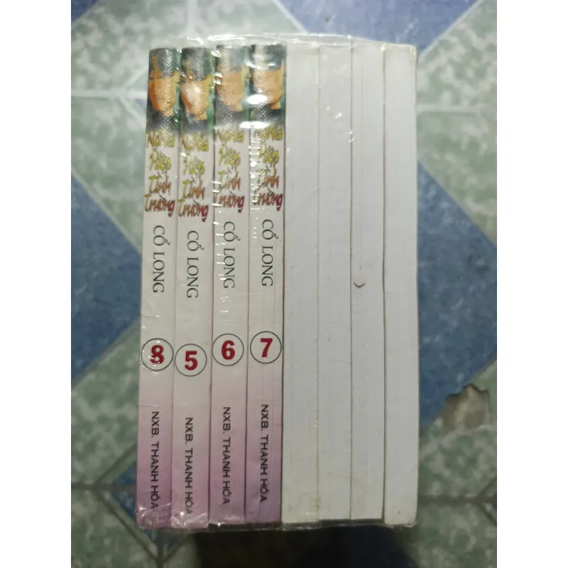 Nghĩa hiệp tình trường ( 8 tập) ( còn seal) - Cổ Long 1018057