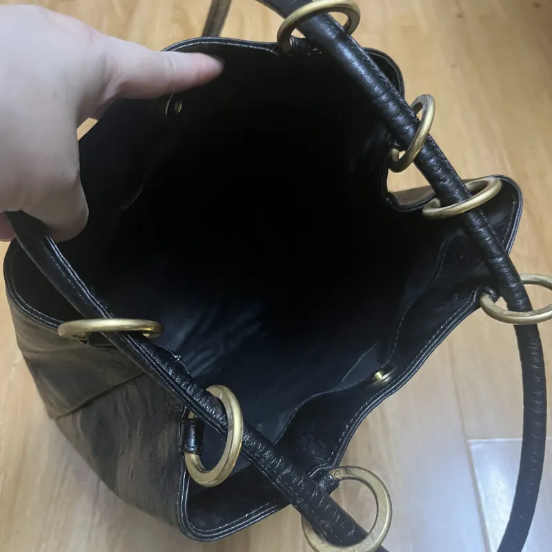 Balo nữ 24x31x14 da thật dập vân đà điểu 2hand 996738