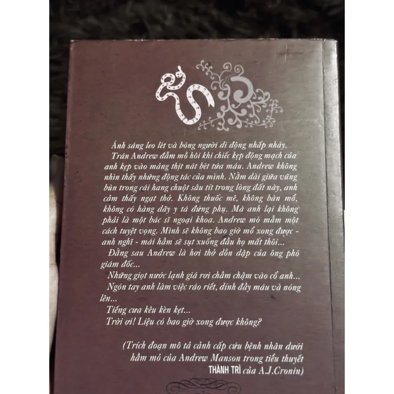 Thành trì - A.J. Cronin 758038