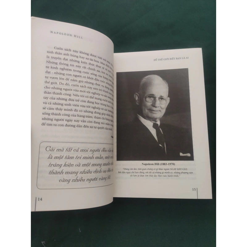 Napoleon Hill Để thế giới biết bạn là ai (Sách mới) 317452