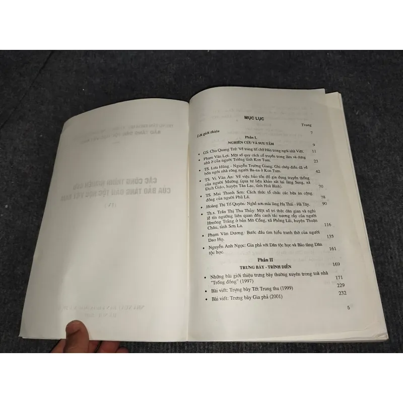 CÁC CÔNG TRÌNH NGHIÊN CỨU CỦA BẢO TÀNG DÂN TỘC HỌC VIỆT NAM TẬP IV 992530