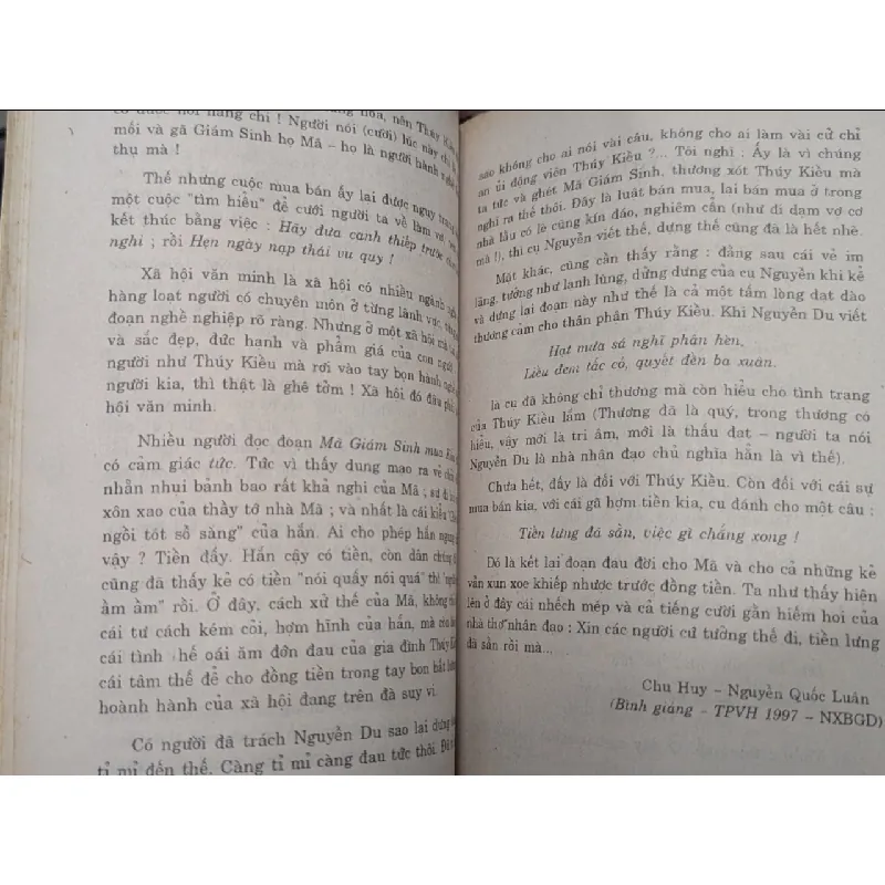 PHÊ BÌNH BÌNH LUẬN VĂN HỌC NGUYỄN KHUYẾN - VŨ TIẾN QUỲNH 164472