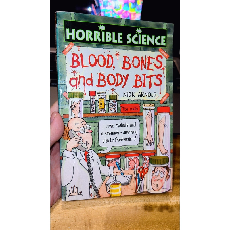 Horrible science - Blood, bones and body bits 492731
