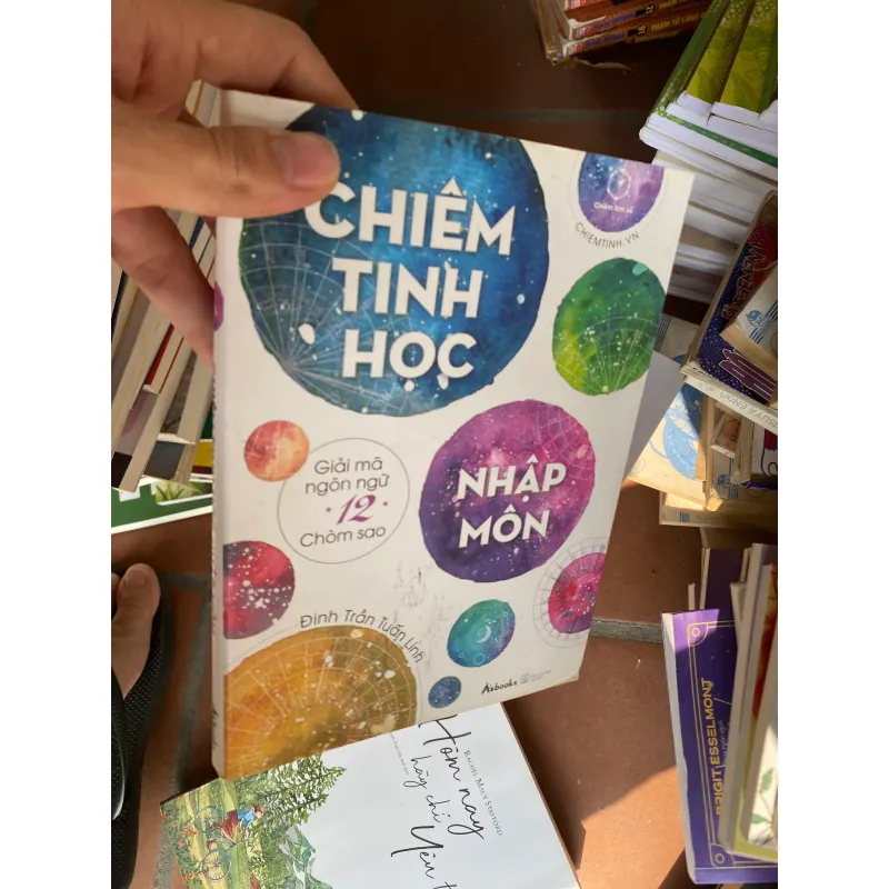 Chiêm tinh học nhập môn 311430